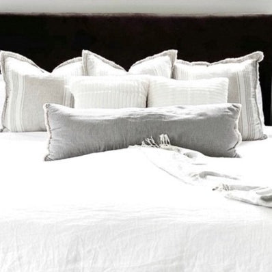 HYGGE CAVE | ALL THE WHITE BEDDING YOU NEED FOR A WHITE CHRISTMAS