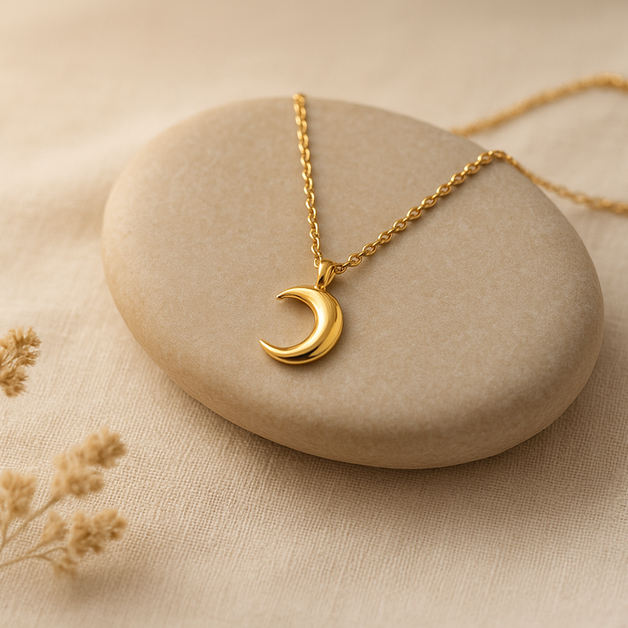 Moon Pendants Necklace