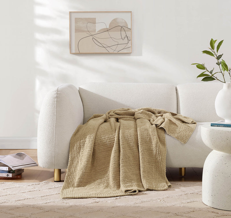 Snug Fabric Throw