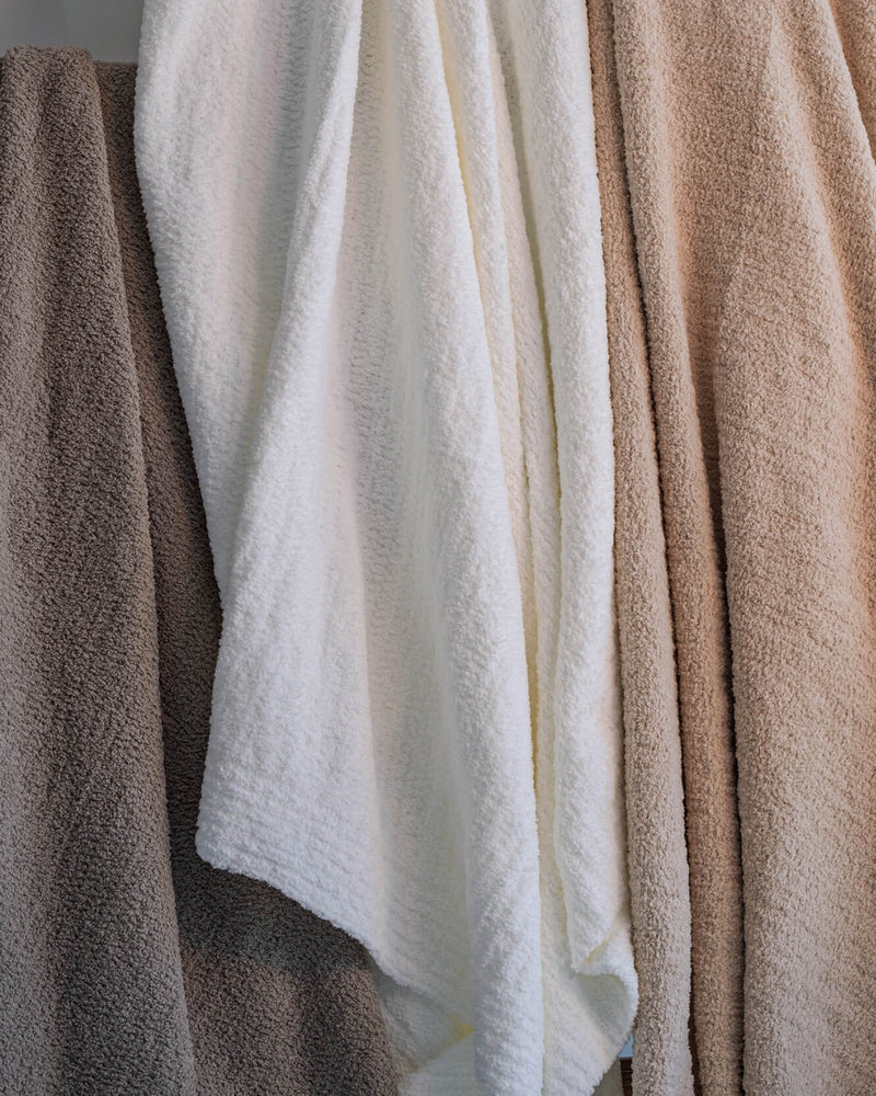 Snug Fabric Throw