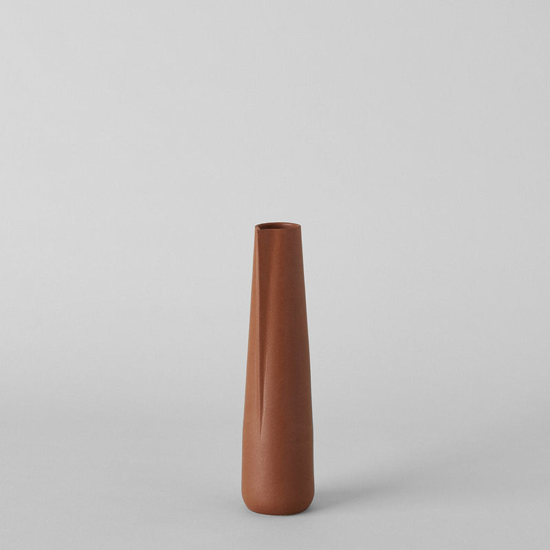 Brown Novah Pitcher