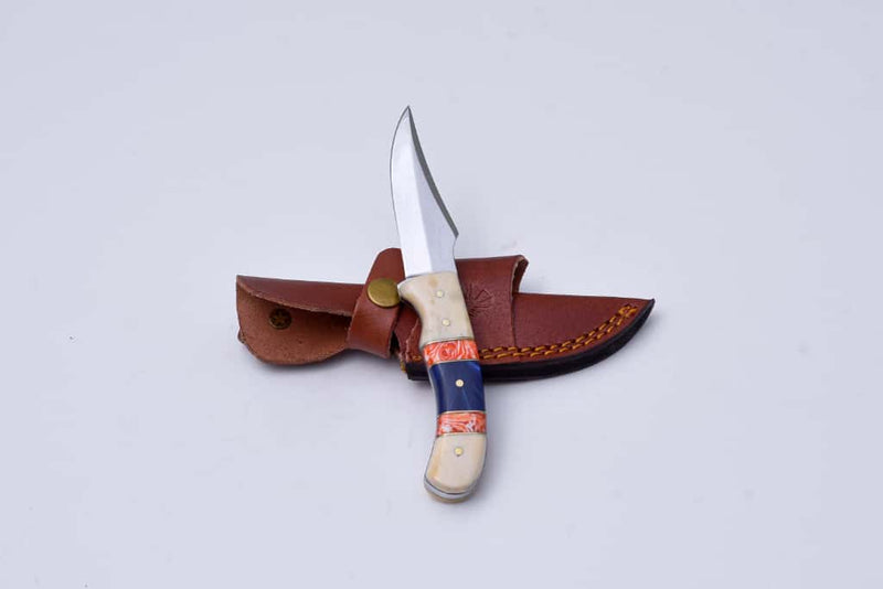Handcrafted Fixed Blade Hunting Knife with Custom Handle & Leather Sheath - TS-1