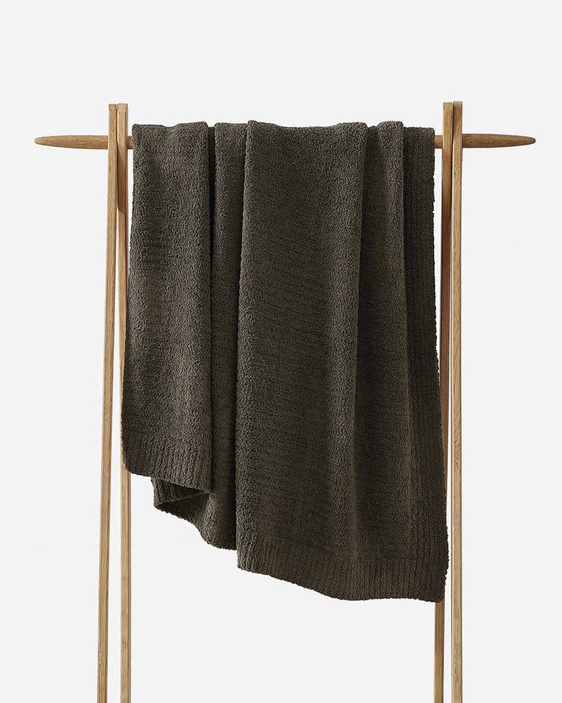 Snug Fabric Throw