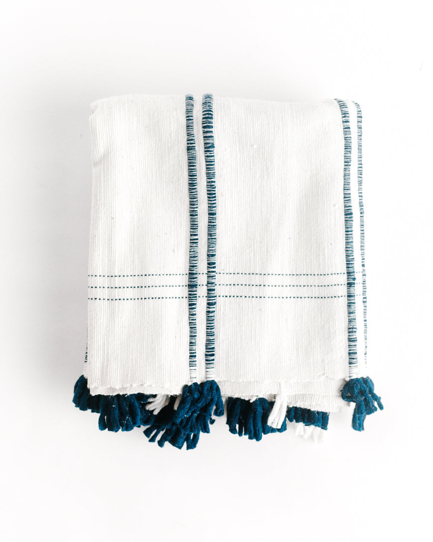 Hygge Cave Ribbons Table Runner - Thumbnail 3
