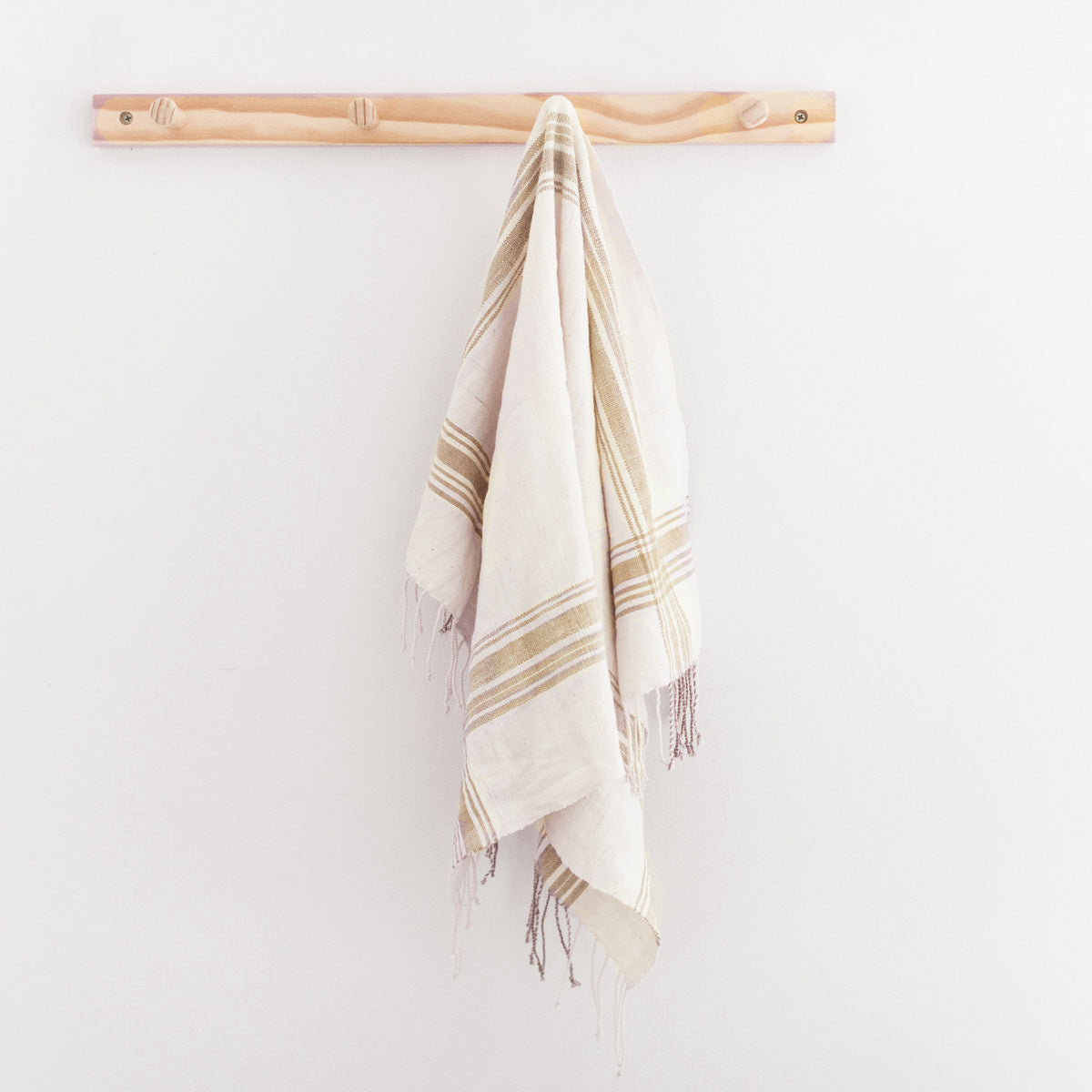 Hygge Cave Cabin Hatch Towel - Thumbnail 4