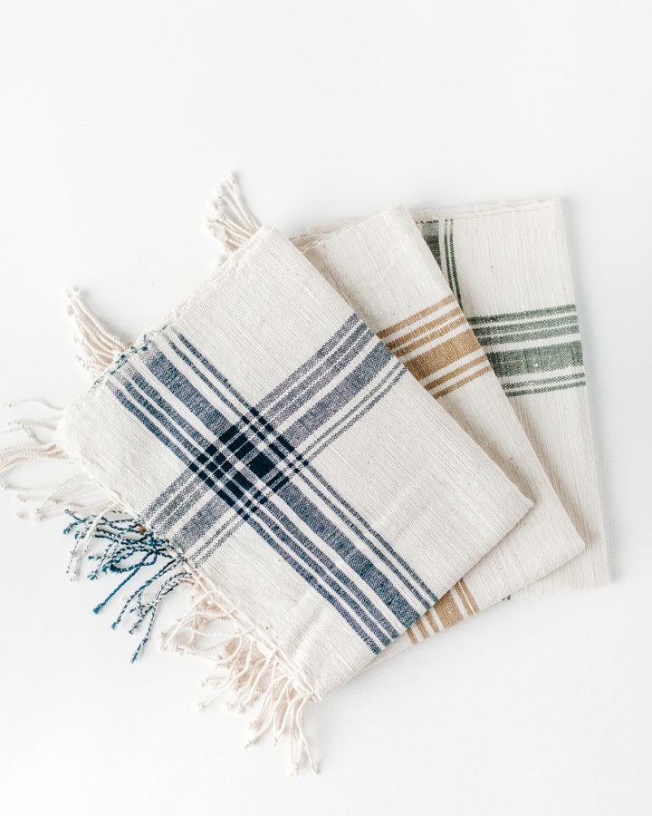 Hygge Cave Cabin Hatch Towel - Thumbnail 2
