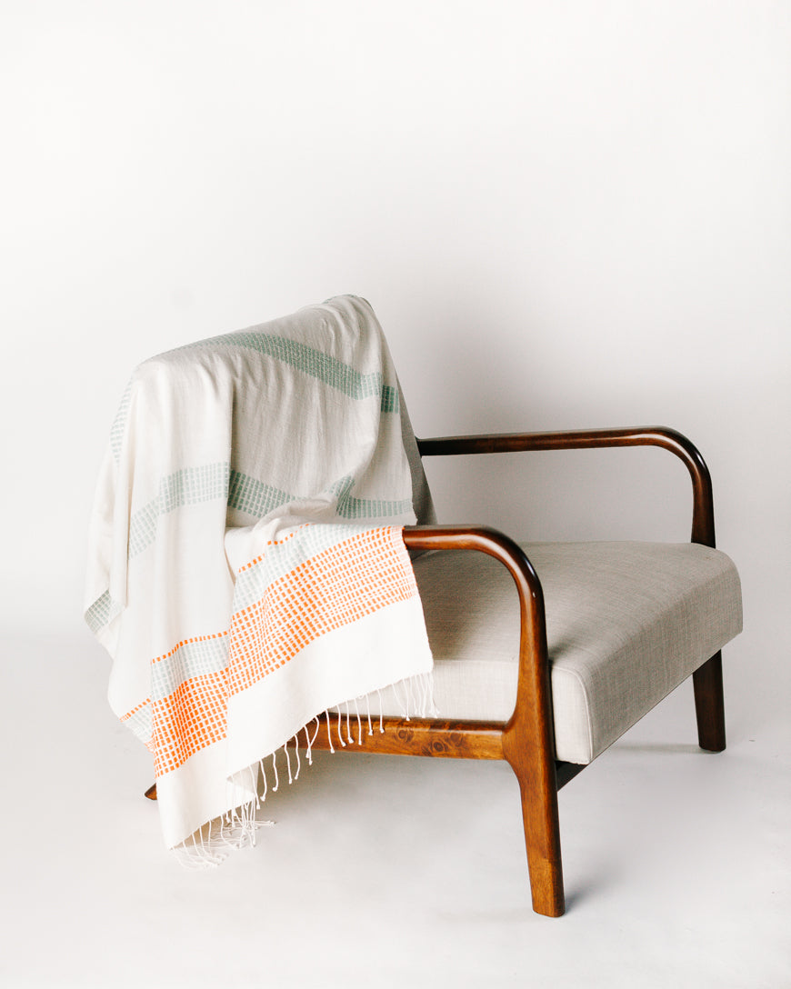 Hygge Cave Camden Throw Blanket - Thumbnail 2