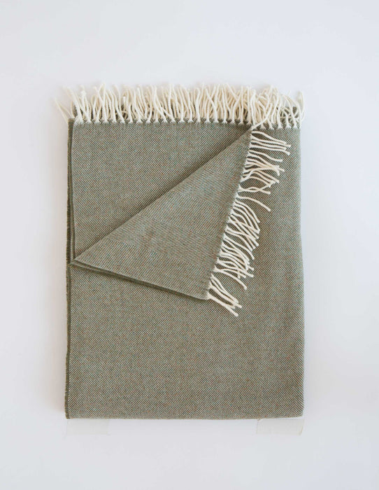 Merino wool throw for baby – hygge cave