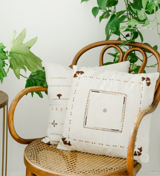 HYGGE CAVE | 16" EMBROIDERED INDIAN PILLOWS