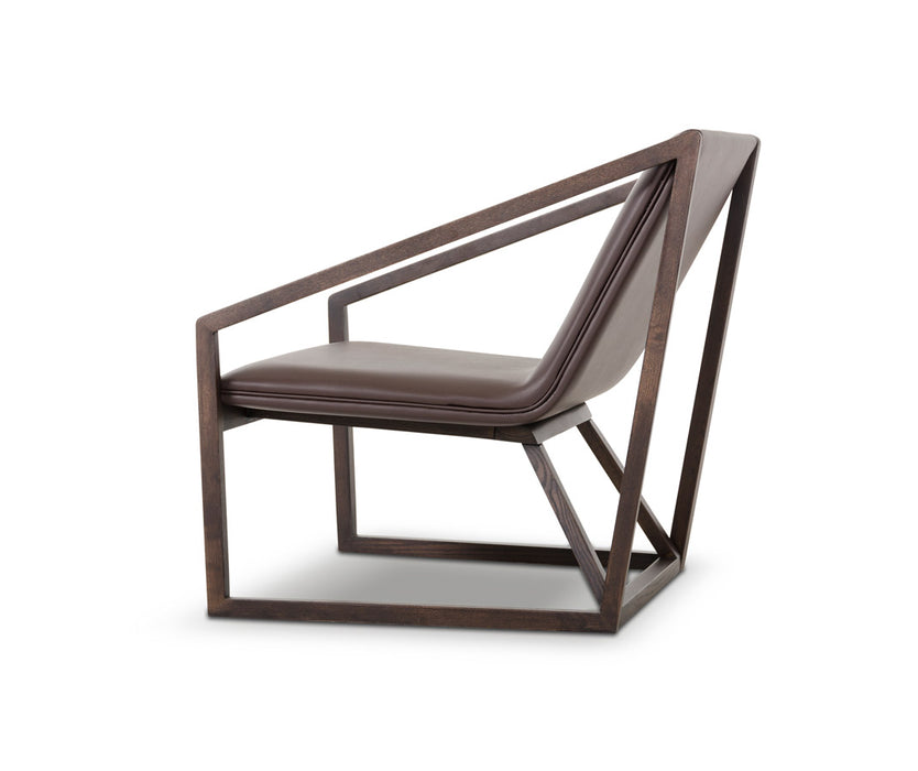 HYGGE CAVE | BROWN ECO LEATHER LOUNGE CHAIR