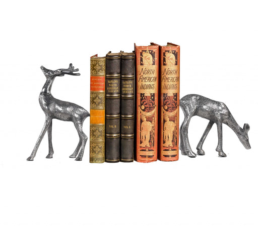 HYGGE CAVE | STAG AND DOE BOOKENDS