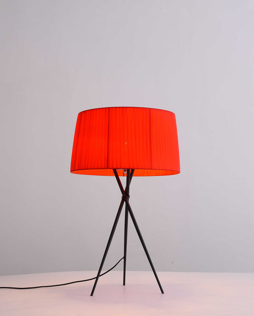 HYGGE CAVE | RED CARBON STEEL TABLE LAMP