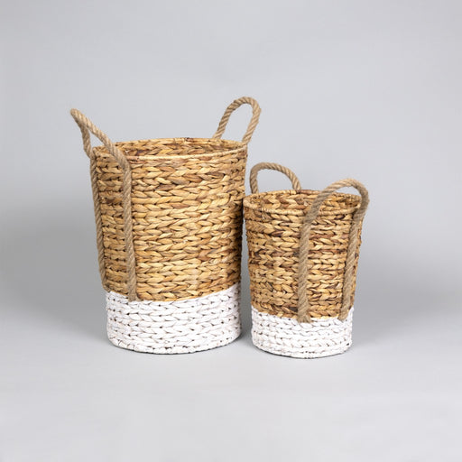 HYGGE CAVE | WOVEN WHITE AND NATURAL BASKETS
