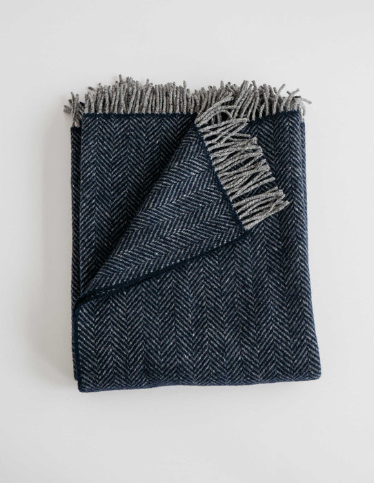 Merino cashmere throw is the best decoration for your home – hygge cave