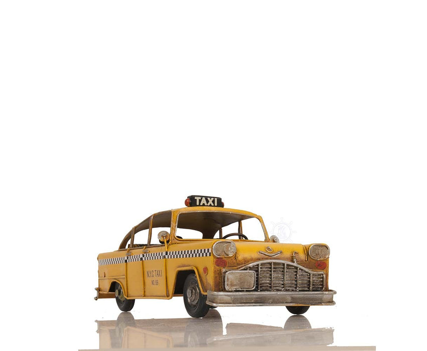 HYGGE CAVE | NEW YORK TAXI SCULPTURE