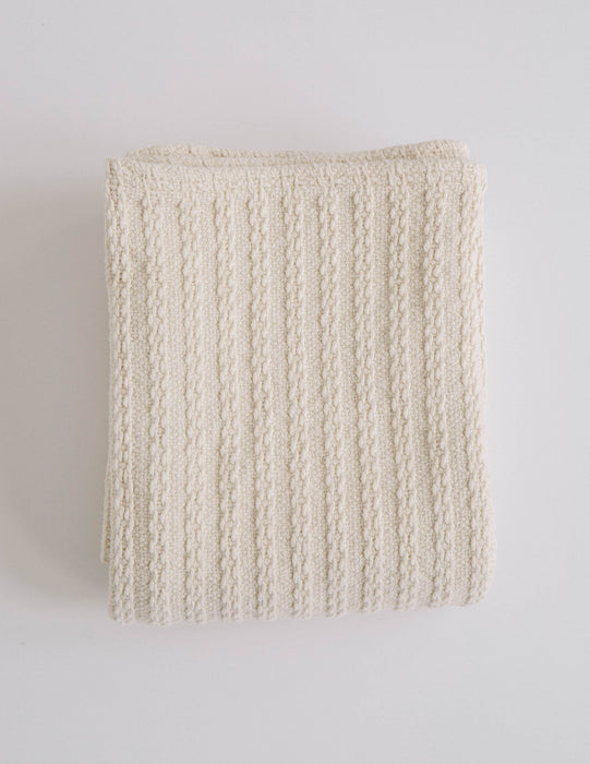 HYGGE CAVE | BABY BLANKET CABLE KNIT