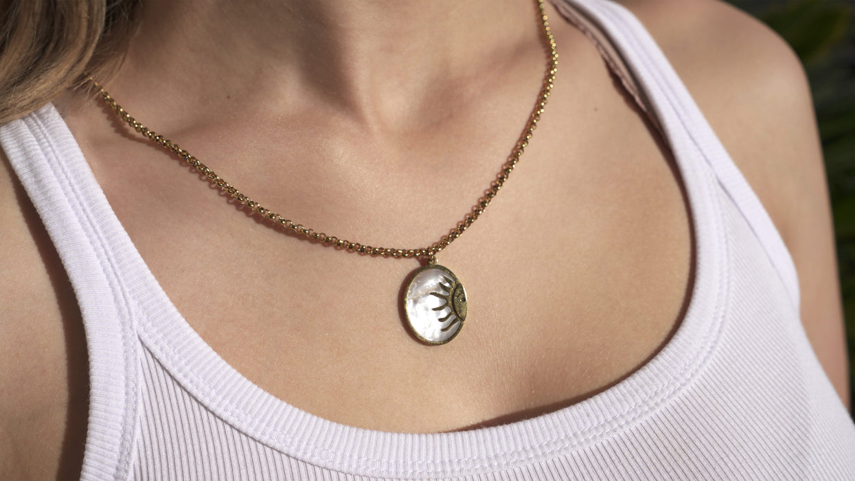 Pearl Shell Sun Pendant Necklace