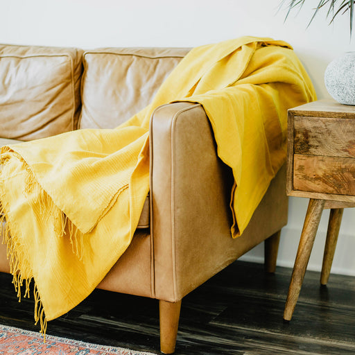 HYGGE CAVE | 3 PANEL SOLID QUEEN COTTON BLANKET